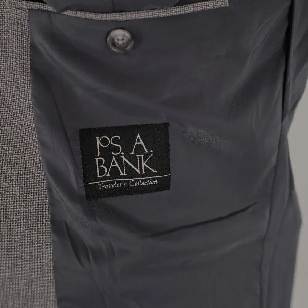Jos A Bank Traveler's Textured Wool Gray Basketweave 2 Button Sport Coat‎ 42R